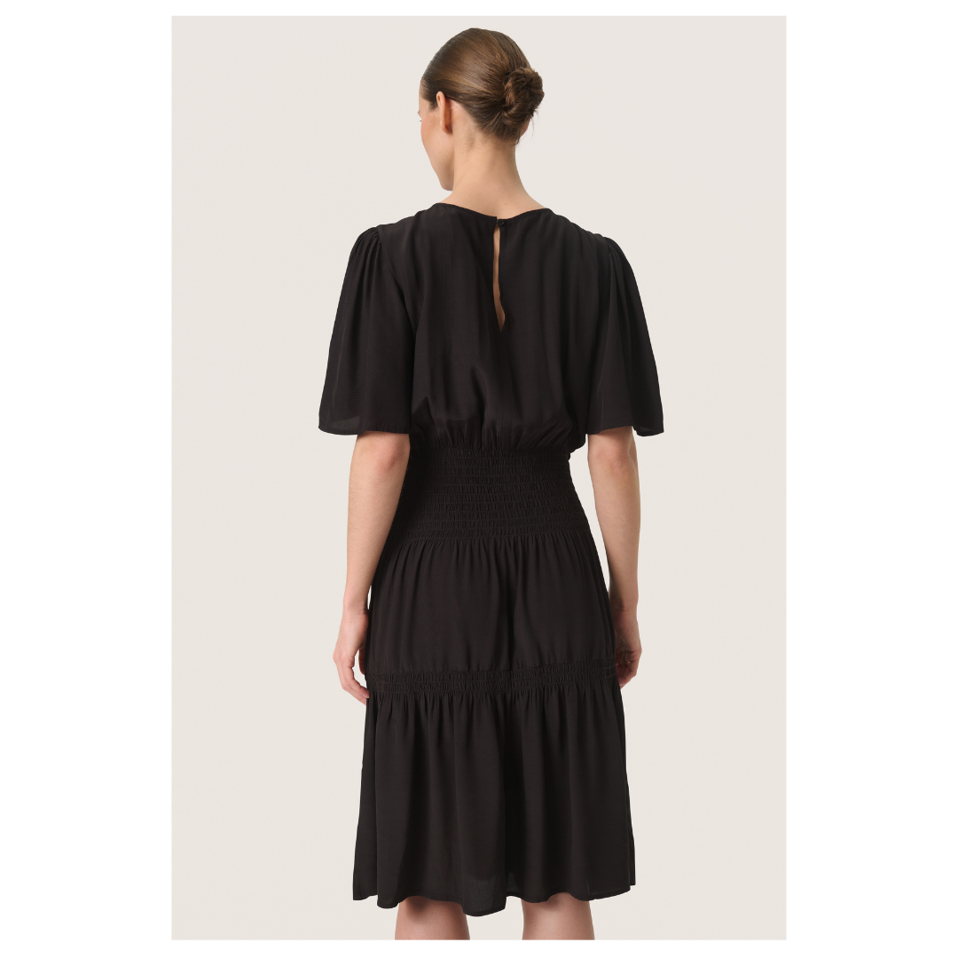 Soaked in Luxury Layna Smock Dress Black 30407725